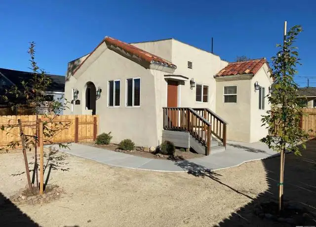 Freshly finished stucco exterior on small residential home in Reno, NV.